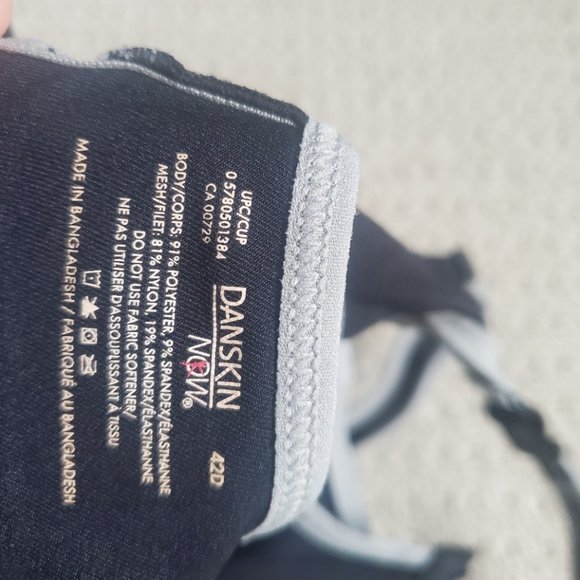 Danskin sports bra - Picture 4 of 4